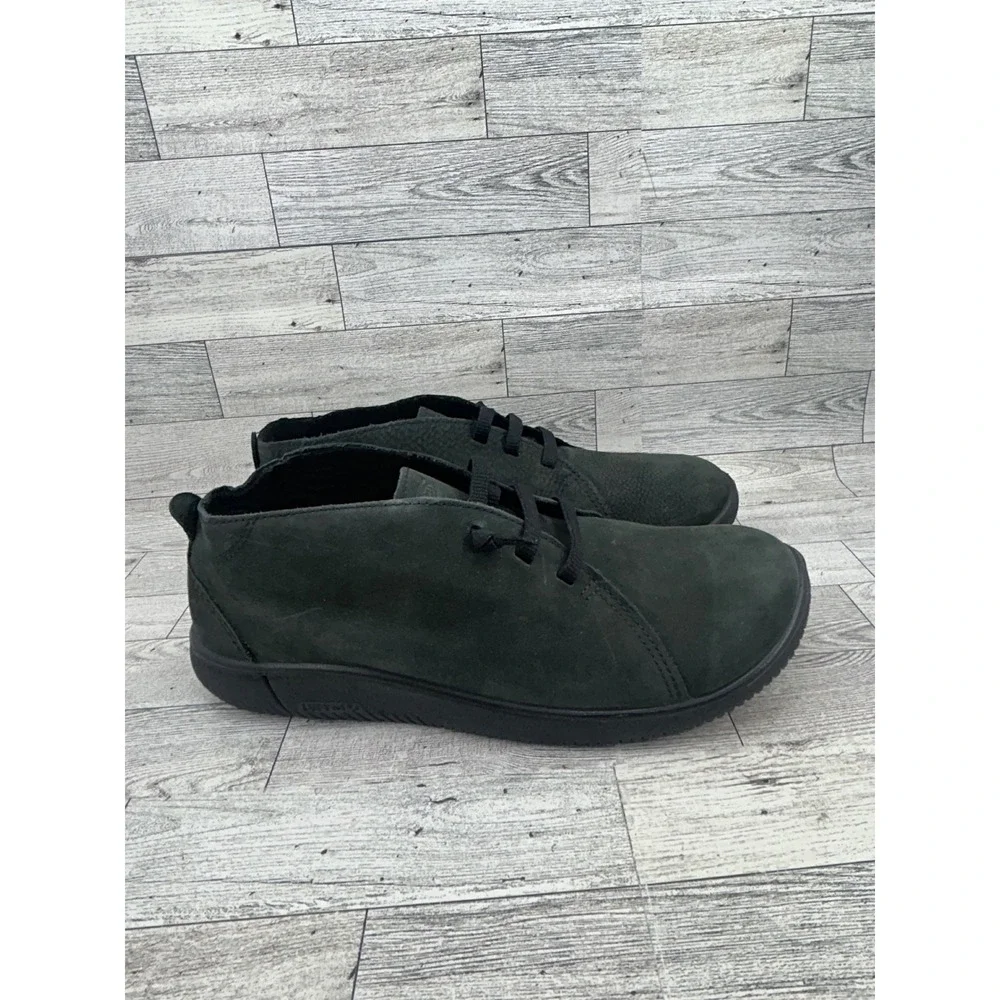 KEEN Mosey Chukka‎ Men Sz 11 Dark Olive Green Leather Minimalist Boots 1029529